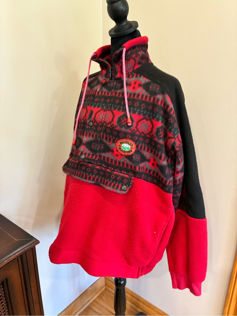 Vintage Whistler Blackcomb Fleece Pullover Red Black Ski Sweater M